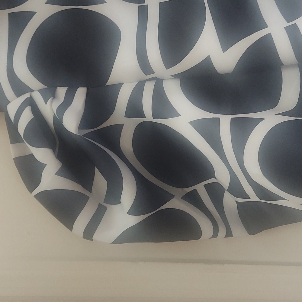 AKIRA Black and White Geometric Bomber Jacket - Picture 6 of 9